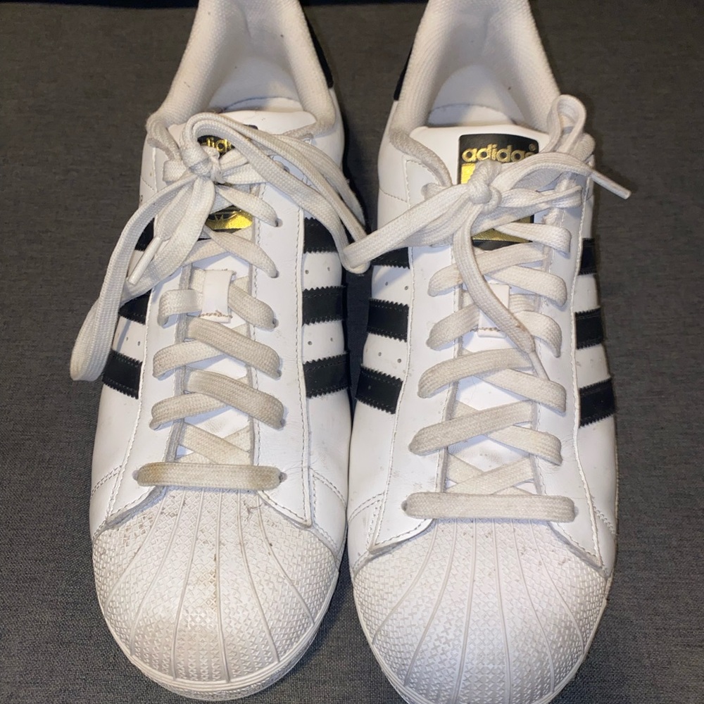 Adidas superstar